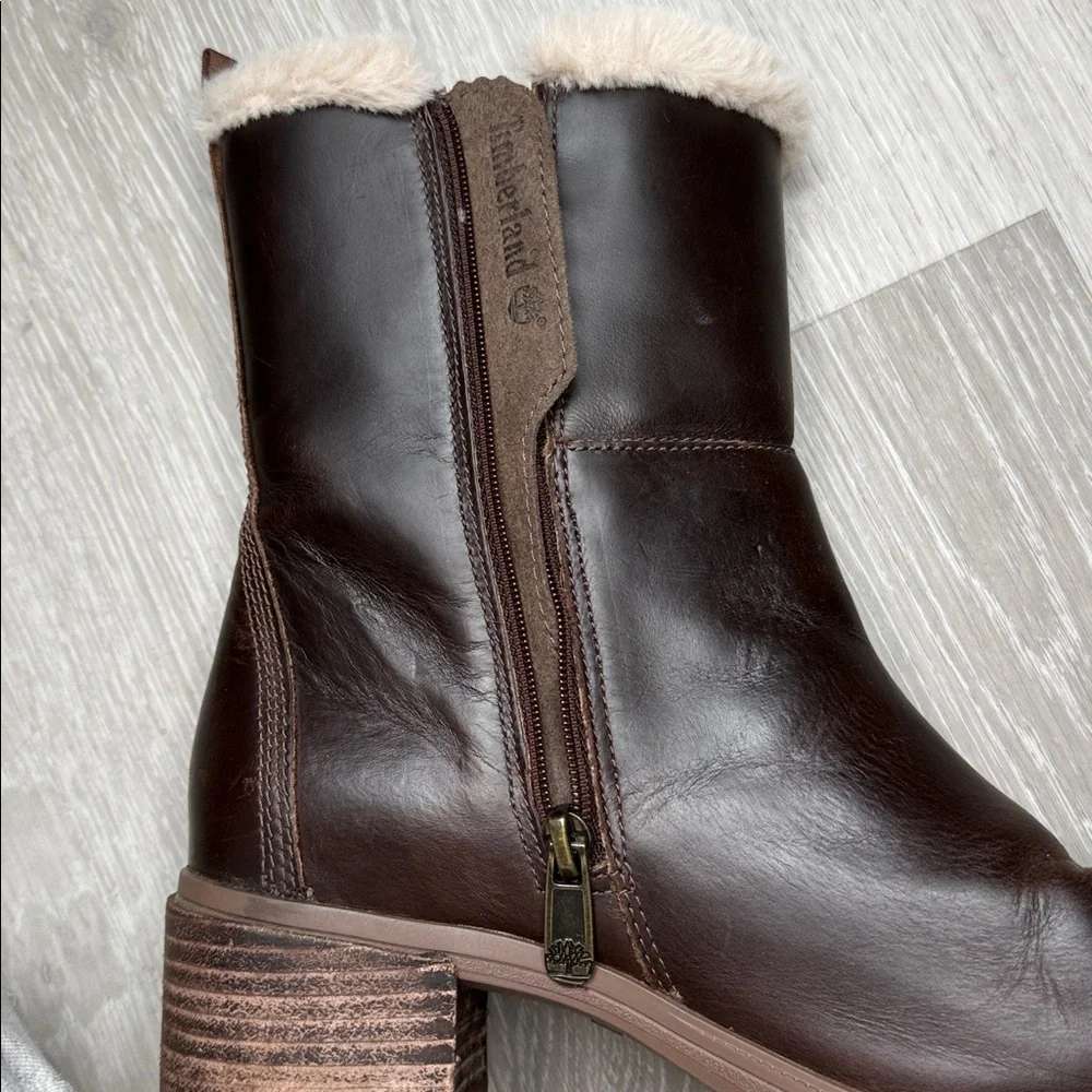 Timberland Dalston Vibe Waterproof Faux Fur Lined Boots | EUC Size 8.5 - Picture 10 of 12